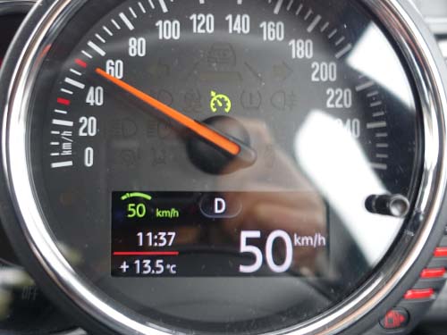 クルーズコントロール機能有効化