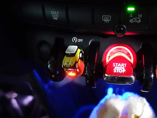 エンジン始動時にアイドリングストップを常にオフにする設定