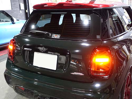 ミニ F56 ユニオンジャックテールライトを後付装着