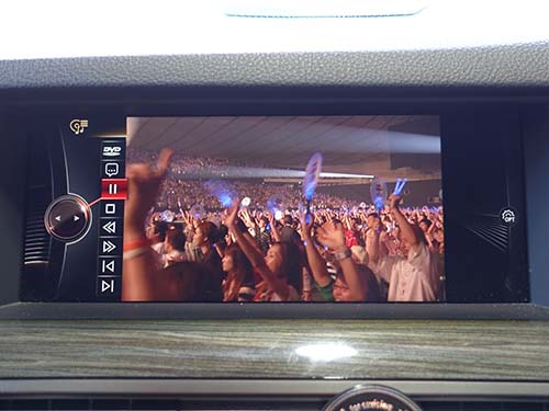 BMW F10 ナビ再起動？第3世代NBTヘッドユニット交換修理