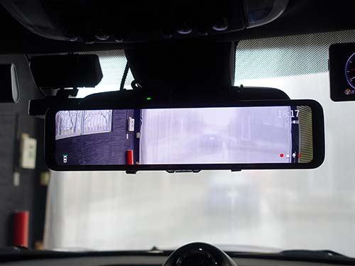 デジタルミラー型ドライブレコーダー