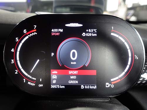 ディスプレイ＆メーターパネルデザインのID6化