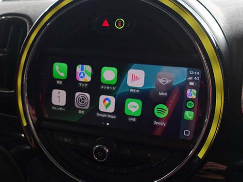 MINI クロスオーバー F60 カープレイ フルスクリーンで有効化