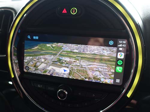 MINI クロスオーバー F60 カープレイ フルスクリーンで有効化