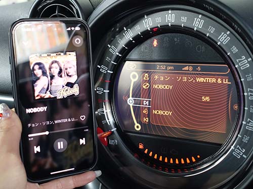 MINI クロスオーバー R60 Bluetooth オーディオを有効化