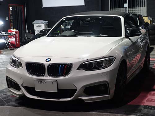 BMW 2シリーズカブリオレ(F23) 220i