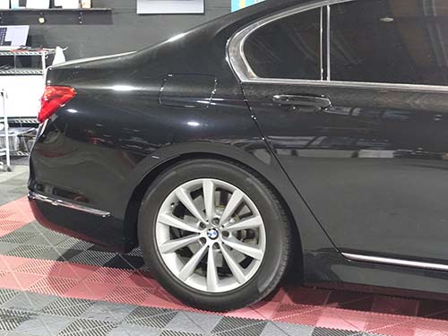 診断機によるエアサス車高ローダウン