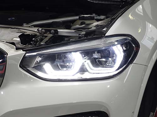 デイライトがホワイト光でしっかりと発光を回復し