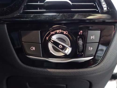 BMW G31 コーディング|ヘッドライトスイッチ適正化設定