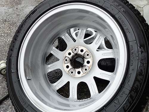 アルミホイールの洗浄