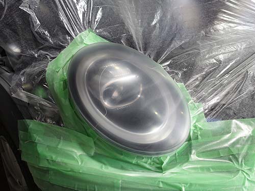 ヘッドライトレンズリペア作業