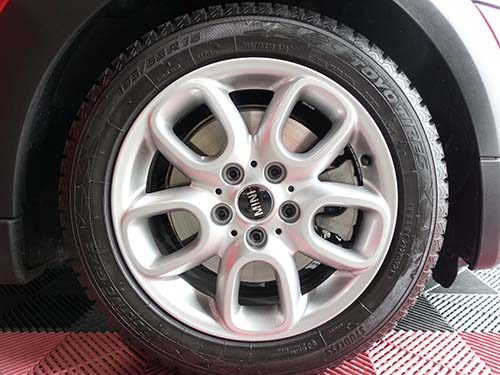 アルミホイールの洗浄