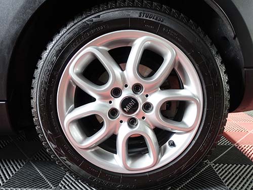 アルミホイールの洗浄