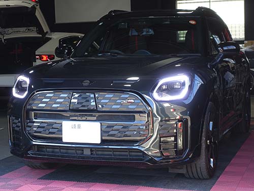 ミニ カントリーマン(U25) クーパーSE(COOPERSE)