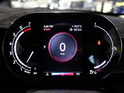 ヘッドユニットおよびメーターパネルの表示デザインをID6化