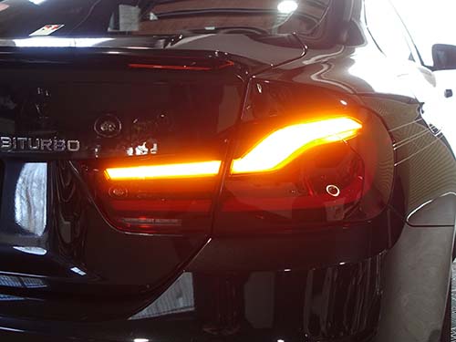 トランク側にもウインカーが追加される