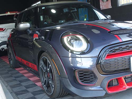 MINI JCW GP3のサスペンション交換や足回りカスタム