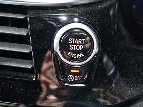 エンジン停止時にアイドリングストップ状態の前回記憶