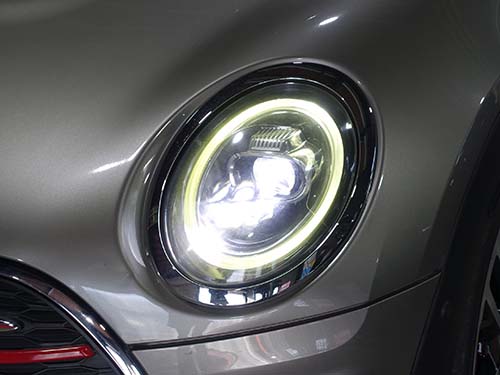 リング発光は 明るく白い発光へ復活