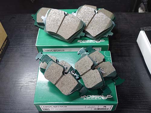 AMSECHS製低ダストブレーキパッド