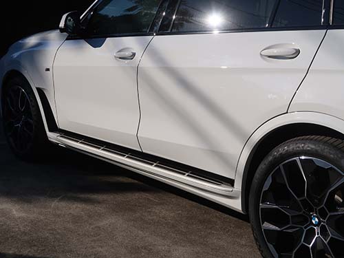 純正アルミニウムランニングボード後付装着