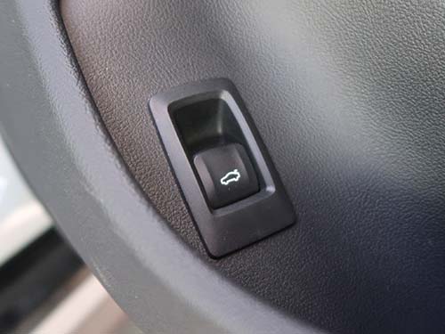 BMW 4シリーズ G26 コーディング|運転席ドアスイッチ操作による電動トランクリッドのワンタッチクローズ有効化