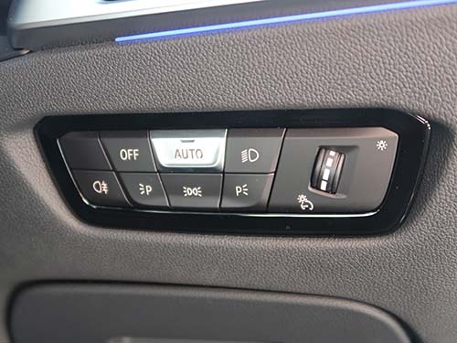 BMW 4シリーズ G26 コーディング|エンジン作動中のヘッドライトスイッチ【OFF】有効化