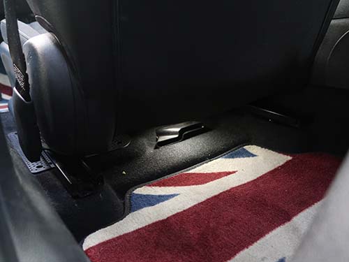 フットライトは完全後付装着