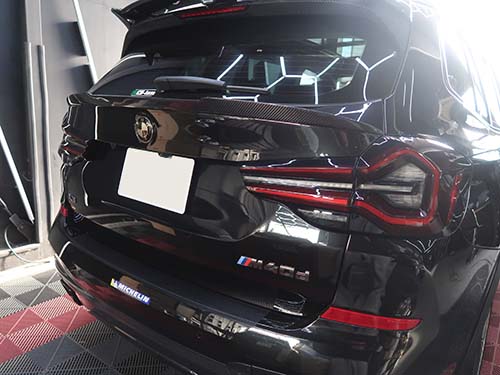 LCIモデル用のBMW純正テールライト を後付装着