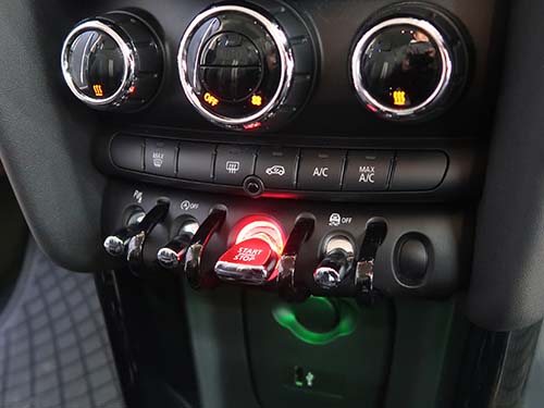 トグルスイッチ仕様ドライビングモード