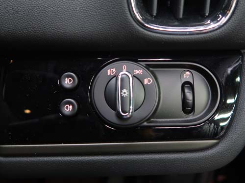 ヘッドライトスイッチ適正化設定