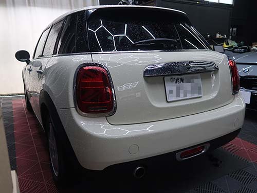 ミニ ハッチバック(F55) LCI ワン(ONE)