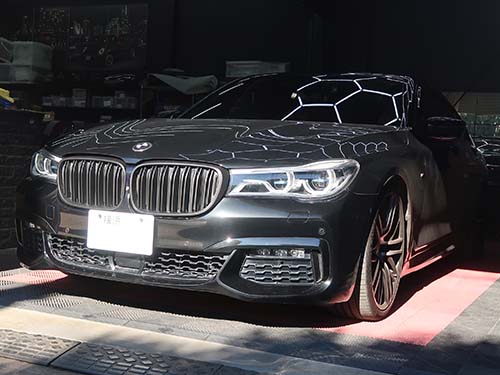 BMW 7シリーズセダン(G11) 740i