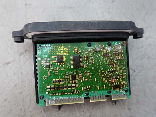 ヘッドライトドライバーモジュール（TMS）の状態確認