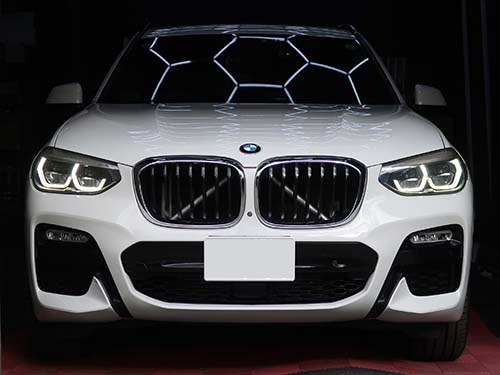 BMW X3（G01）デイライト発光色の黄ばみ点検