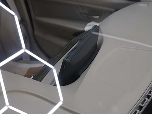 BMW 3シリーズ F30 モニター交換