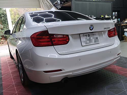 BMW 3シリーズセダン(F30) 320i