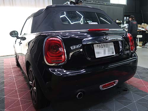 ミニ コンバーチブル(F57) クーパー(COOPER)