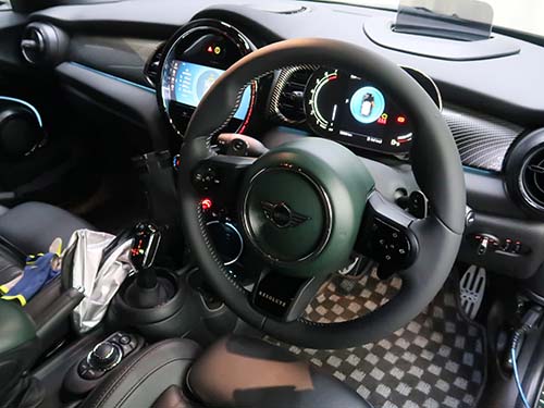 MINI F55 LCI2 パドルシフト付ステアリング後付装着