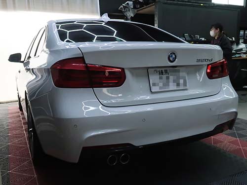 BMW 3シリーズセダン(F30) LCI 320d
