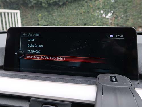 BMW F30 地図データ更新。第6世代ナビ地図更新（2026-1）