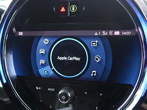 ミニ クロスオーバー F60 クーパーSD CarPlay有効化