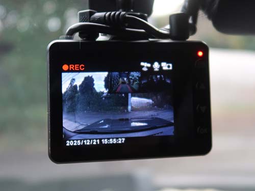 前方・後方・左右・車内を同時に高画質記録