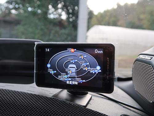 ユピテル製レーザー＆レーダー探知機 ZK3100 装着