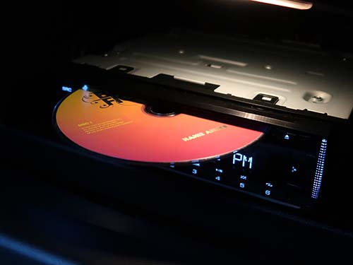 お気に入りのCDコレクションを車内で楽しめる環境