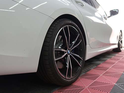 BMW 3シリーズツーリング G21 スプリング交換