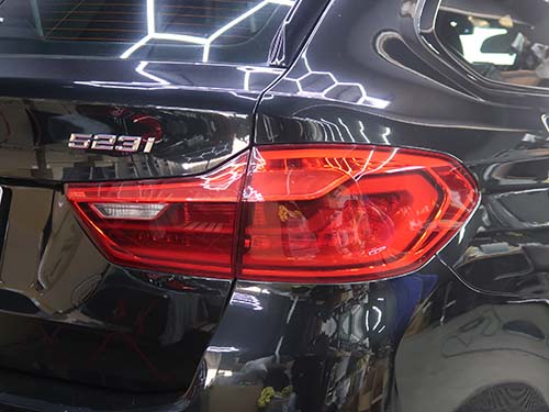 前期モデルのテールライト