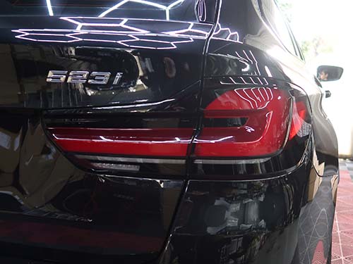 BMW 5シリーズ G31 LCIテールライト装着