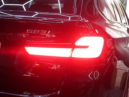 BMW 5シリーズ G31 LCIテールライト装着