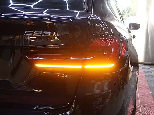 BMW 5シリーズ G31 LCIテールライト装着